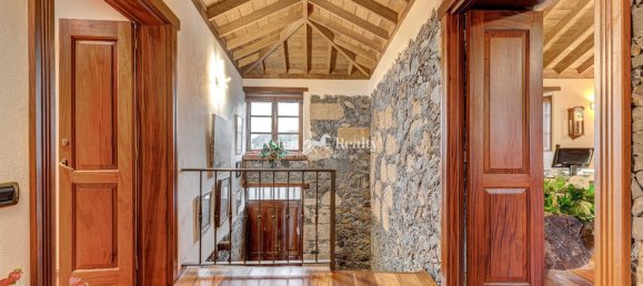 4 bedrooms House in Vilaflor, Spain No. 29770 27