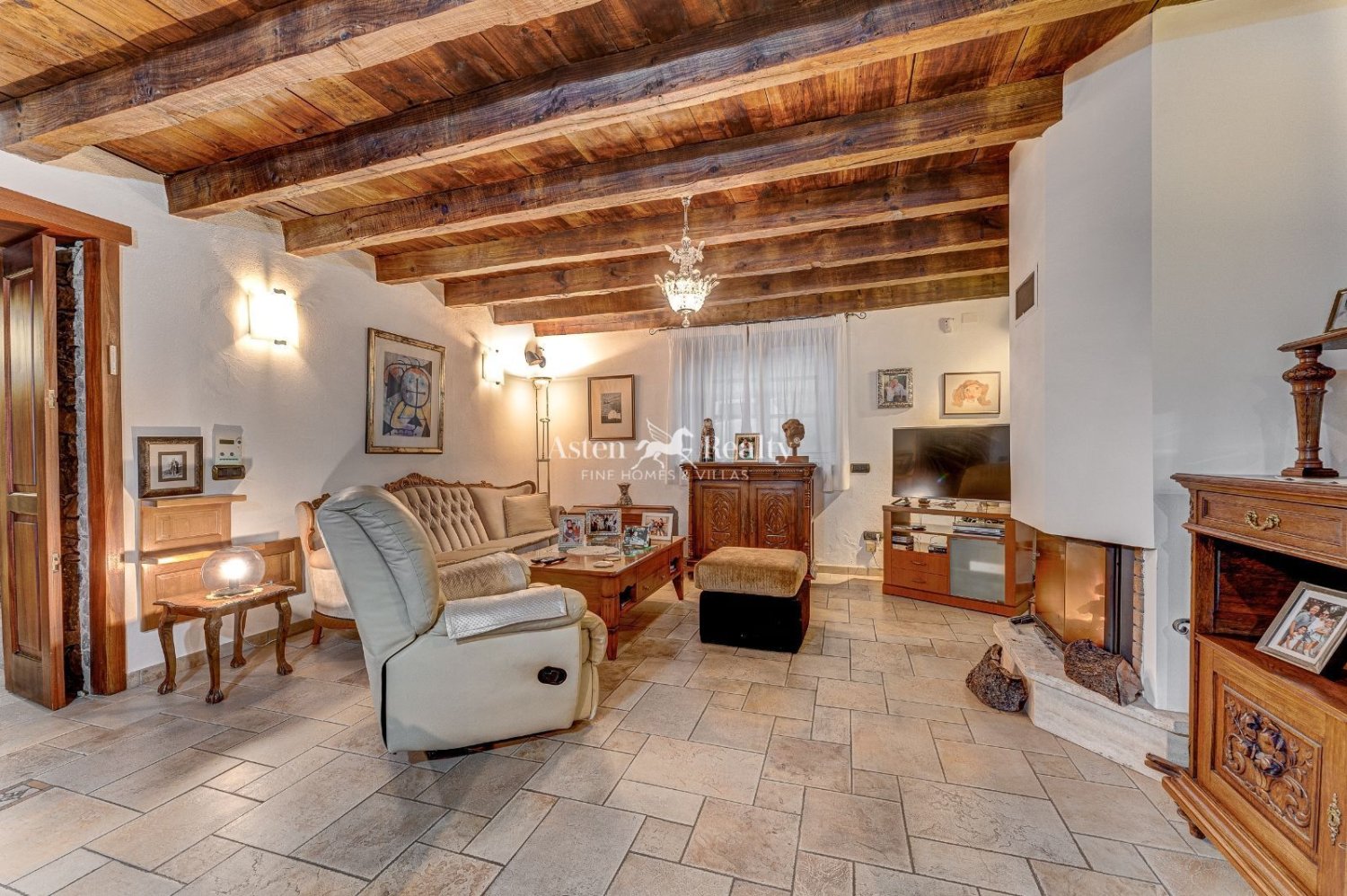 4 bedrooms House in Vilaflor, Spain No. 29770