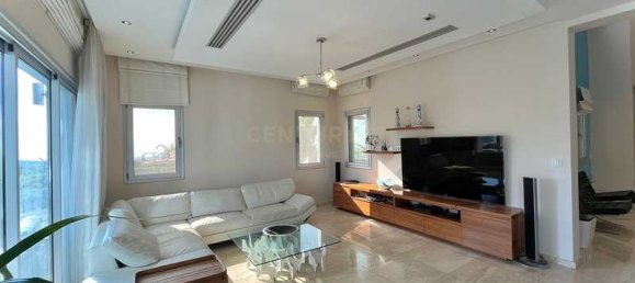 7 bedrooms House in Agios Athanasios, Cyprus No. 10844 12