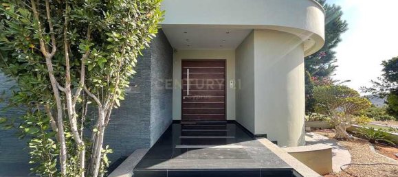 7 bedrooms House in Agios Athanasios, Cyprus No. 10844 14