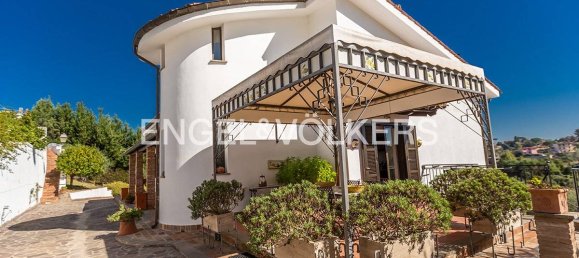 Villa de 6 dormitorios en Morlupo, Italy No. 130011 2