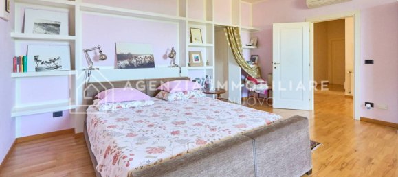 6 غرف نوم منزل في Ravenna, Italy رقم 162946 20