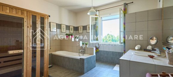 6 غرف نوم منزل في Ravenna, Italy رقم 162946 27