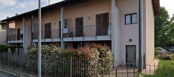 4-salle Appartement à Roncaro, Italy No. 180631 6