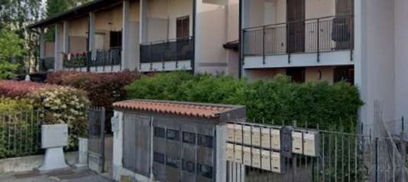 4-salle Appartement à Roncaro, Italy No. 180631 4