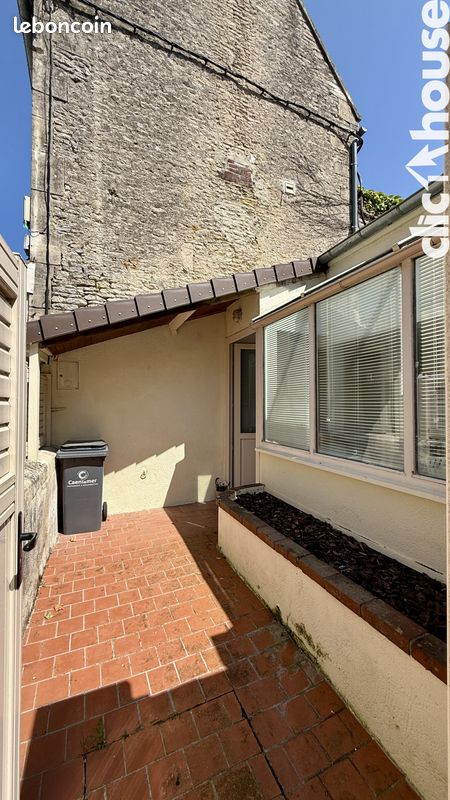 2 bedrooms House in Calvados, France No. 357204