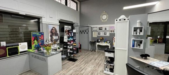  عقار تجاري في Magenta, Italy 45متر مربع رقم 187104 2