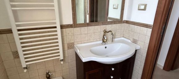 4غرفة شقة في Follo, Italy رقم 300793 22