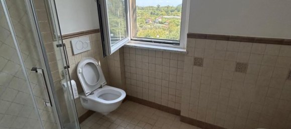 4غرفة شقة في Follo, Italy رقم 300793 4