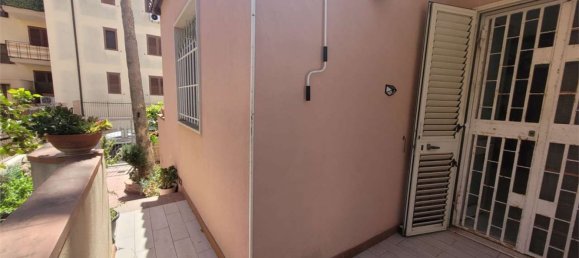 Villa de 5 habitaciónes en Syracuse, Italy No. 242856 5