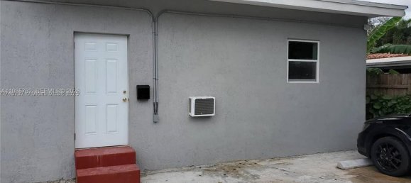 140.47 m² terreno en venta en Miami, Miami-Dade, Florida, USA № 615621 4