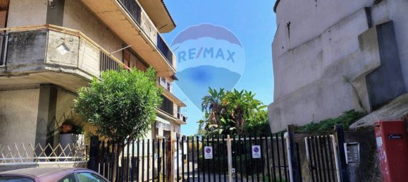 Apartamento T2 em Aci Catena, Italy N.º 370235 3