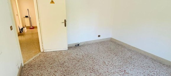 Apartamento de 5 habitaciónes en Nettuno, Italy No. 267958 32