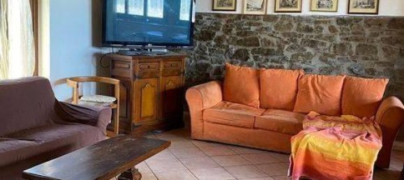 Вилла с 5 комнатами в Полинаго, Италия № 150940 3