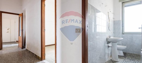 5غرفة شقة في Cagliari, Italy رقم 40204 43