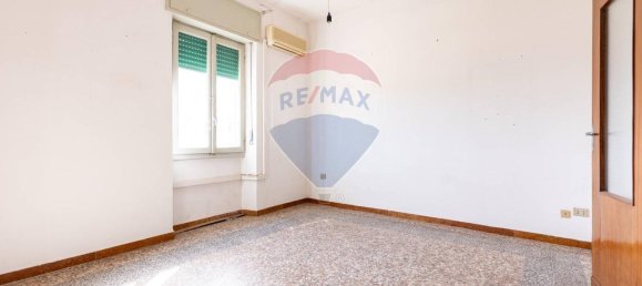 5غرفة شقة في Cagliari, Italy رقم 40204 35