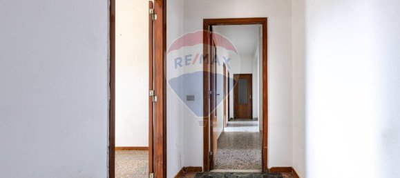 5غرفة شقة في Cagliari, Italy رقم 40204 33