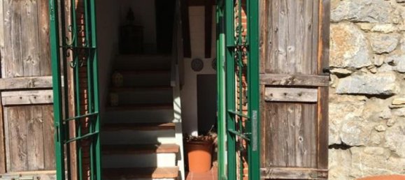 3 bedrooms House in Lucca, Italy No. 65 2