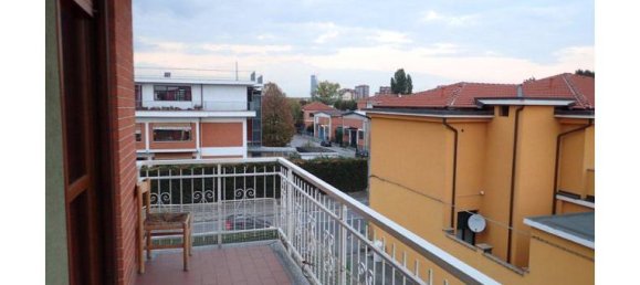 1 chambre Appartement à Moncalieri, Italy No. 254155 3