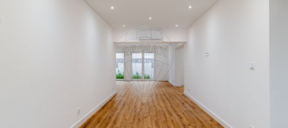 4 bedrooms House in Lisbon, Portugal No. 54469 5