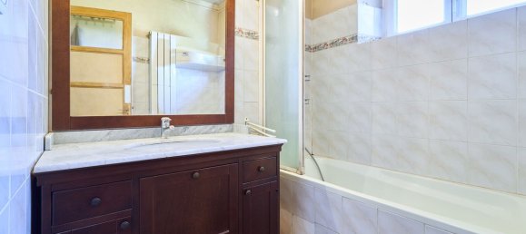 3 chambres Maison à Mareuil-le-Port, France No. 158305 10