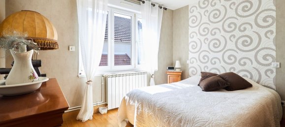 3 chambres Maison à Mareuil-le-Port, France No. 158305 9