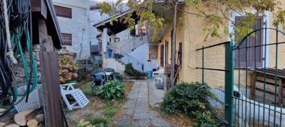 4 rooms House in Casale Corte Cerro, Italy No. 200581 28