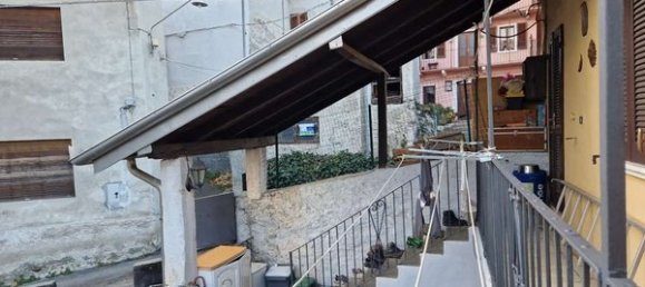 4 rooms House in Casale Corte Cerro, Italy No. 200581 30