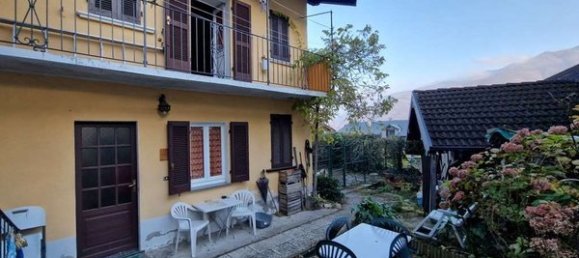 4 rooms House in Casale Corte Cerro, Italy No. 200581 6