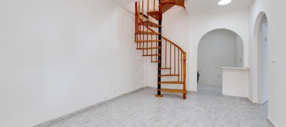 Бунгало с 2 спальнями в Аликанте, Испания № 178486 4