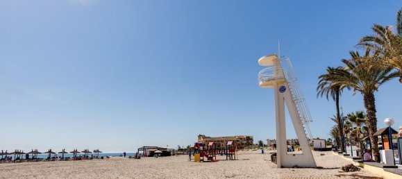 Бунгало с 2 спальнями в Аликанте, Испания № 178486 28