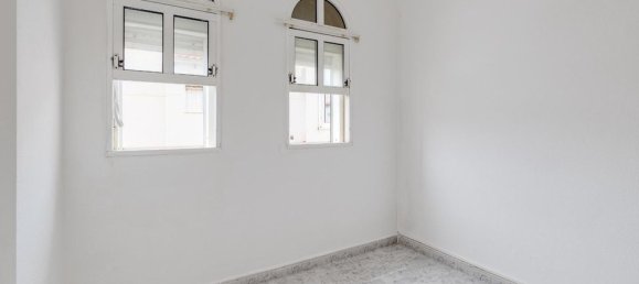 Бунгало с 2 спальнями в Аликанте, Испания № 178486 13