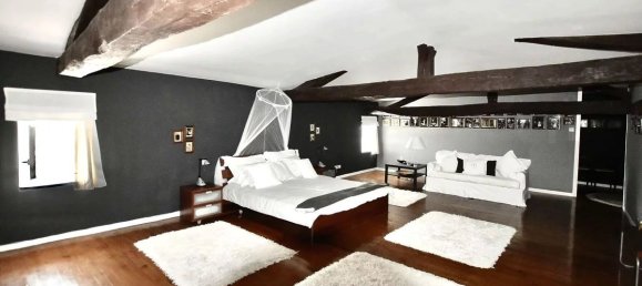 4 bedrooms Castles in Deux-Sevres, France No. 335744 6