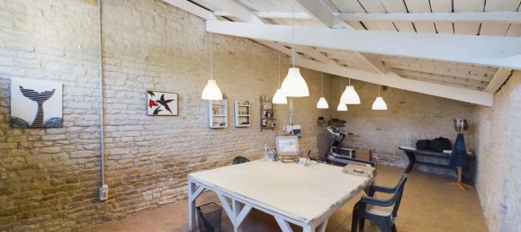 4 bedrooms Castles in Deux-Sevres, France No. 335744 15