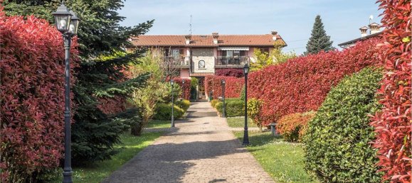 مرآب في Roncello, Italy 22متر مربع رقم 373785 16