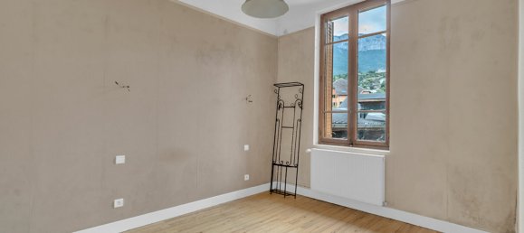 3 Schlafzimmer Haus in Barby, France, Nr. 358599 8