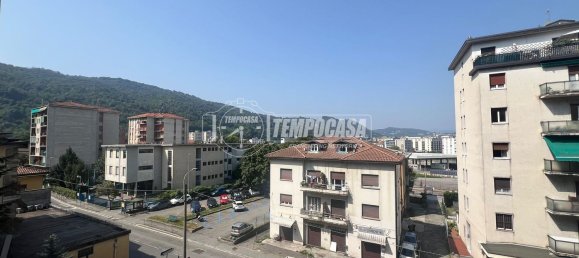 Квартира с 2 комнатами в Комо, Италия № 333674 8