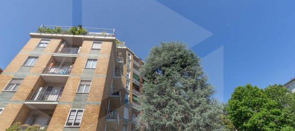 2-salle Appartement à Milan, Italy No. 242235 22