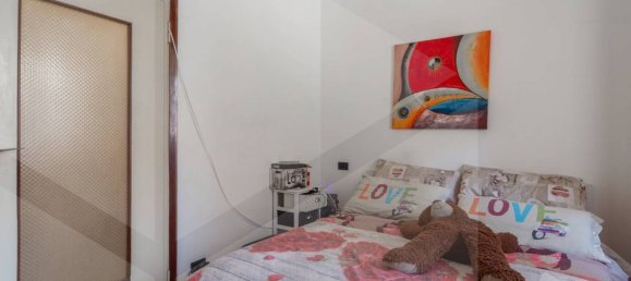 2-salle Appartement à Milan, Italy No. 242235 9