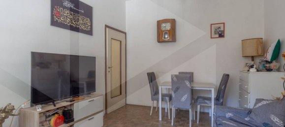 2-salle Appartement à Milan, Italy No. 242235 18