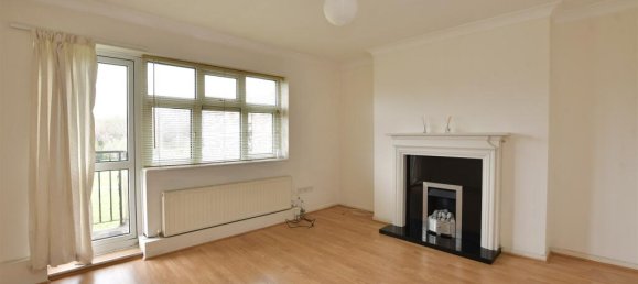2 bedrooms Apartment in Essex, United Kingdom No. 4103 5