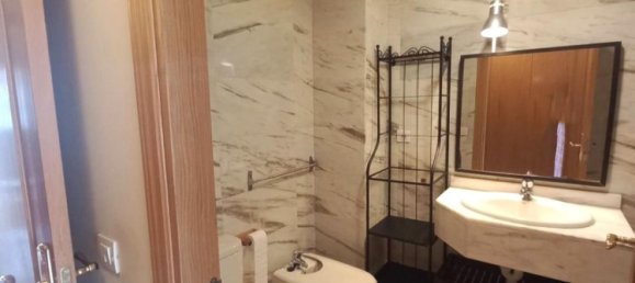 3 bedrooms Apartment in Logrono, Spain No. 178900 18