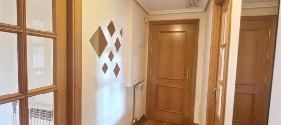 3 bedrooms Apartment in Logrono, Spain No. 178900 36