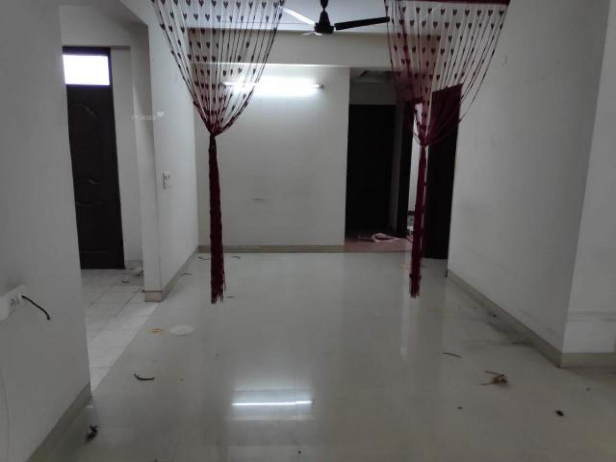 3 bedrooms House in Ghaziabad, India No. 18449