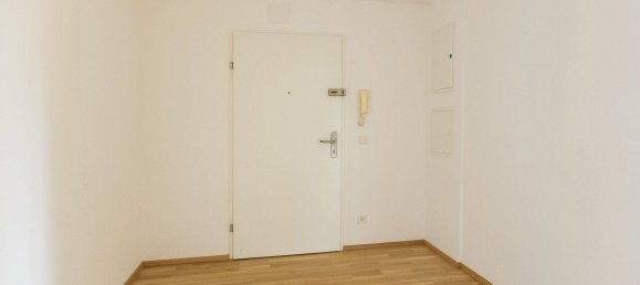 Квартира с 3 комнатами в Бригиттенау, Австрия № 206062 14