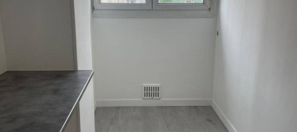 2 Schlafzimmer Wohnung in Villemomble, France, Nr. 332617 14