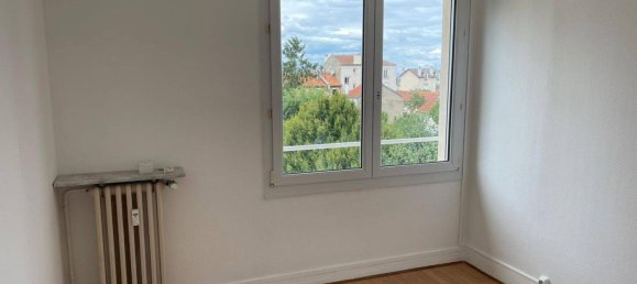 2 Schlafzimmer Wohnung in Villemomble, France, Nr. 332617 9