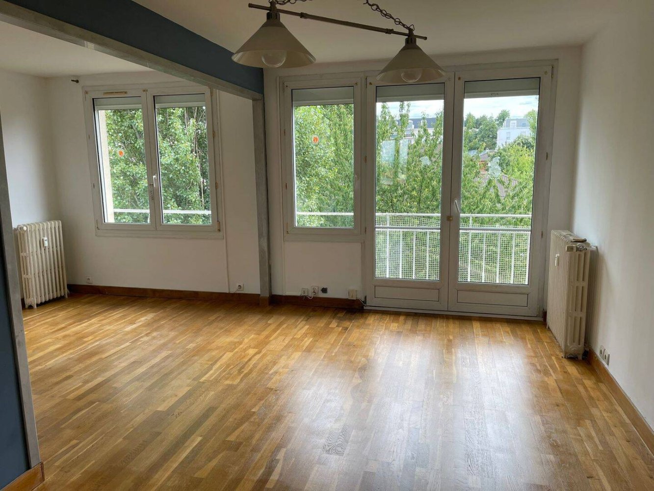 2 Schlafzimmer Wohnung in Villemomble, France, Nr. 332617