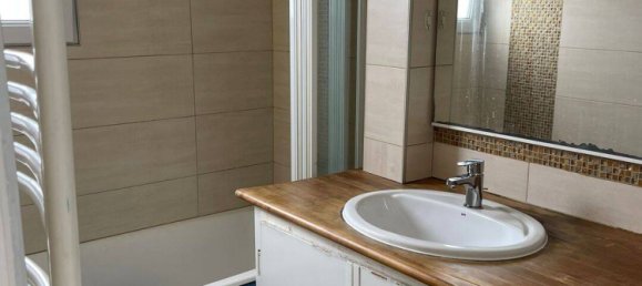 2 Schlafzimmer Wohnung in Villemomble, France, Nr. 332617 5