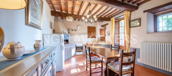4 bedrooms House in Passignano sul Trasimeno, Italy No. 127803 14